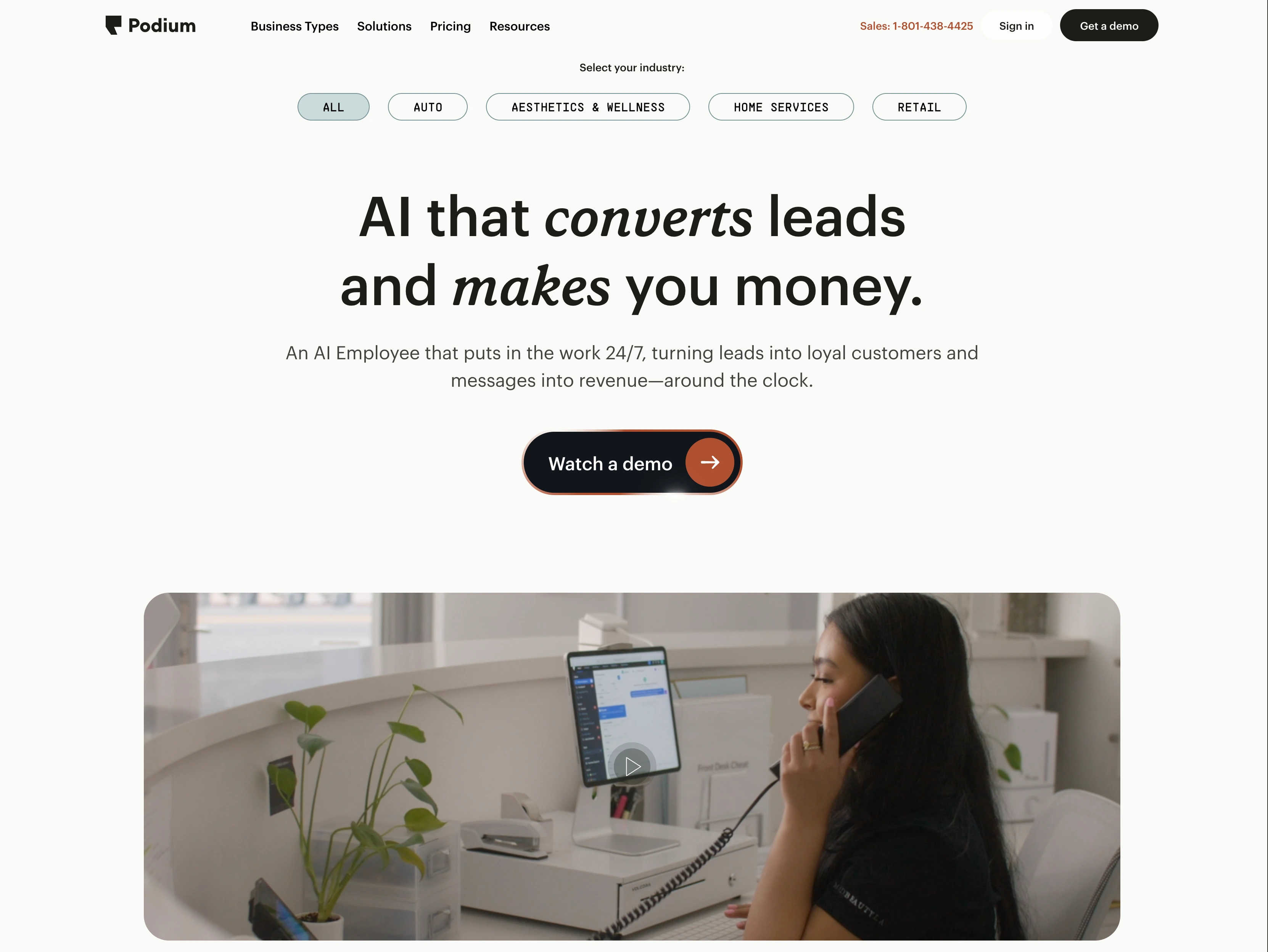 Podium customer messaging and reviews